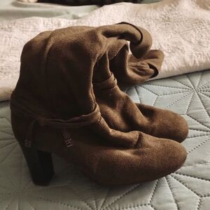 Sage green full zip up boots